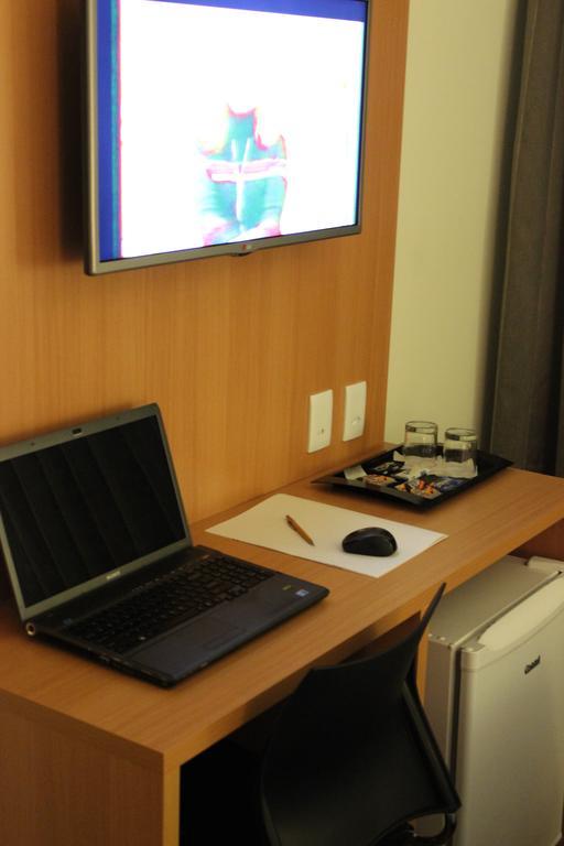 Vertentes Suites Hotel 콘셀례이루 라파이에치 외부 사진